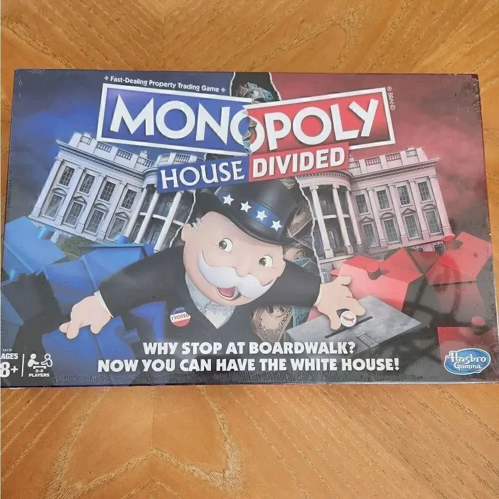 Monopoly house Divided boardgame